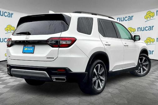 2023 Honda Pilot Touring