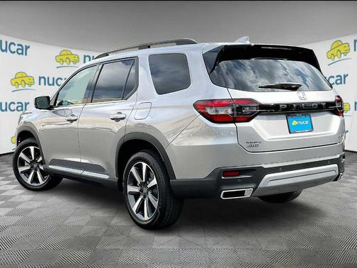 2025 Honda Pilot Elite