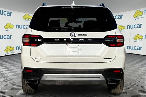 2025 Honda Pilot Touring