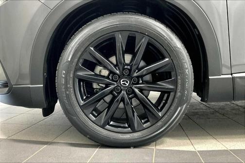 2022 Mazda CX-9 Touring Plus