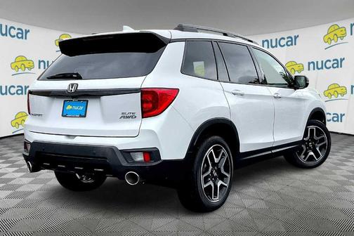 2023 Honda Passport Elite
