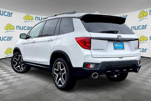 2023 Honda Passport Elite