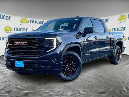 2022 GMC Sierra 1500 Elevation
