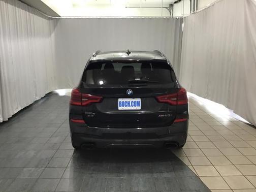Photo 3 of 52 of 2019 BMW X3 M40i