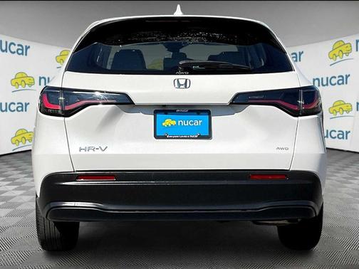 2023 Honda HR-V LX