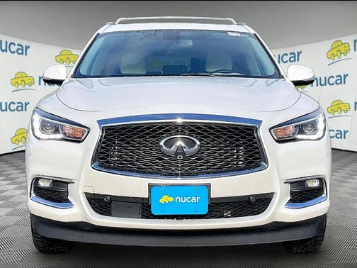 White 2017 INFINITI QX60 Base