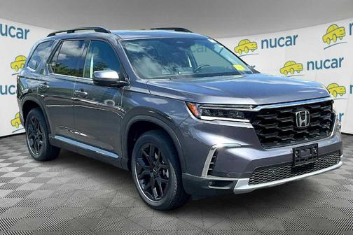 2025 Honda Pilot TOURING+