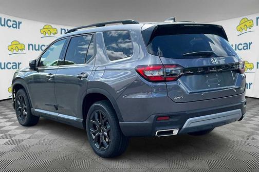 2025 Honda Pilot TOURING+