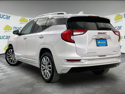 2022 GMC Terrain Denali