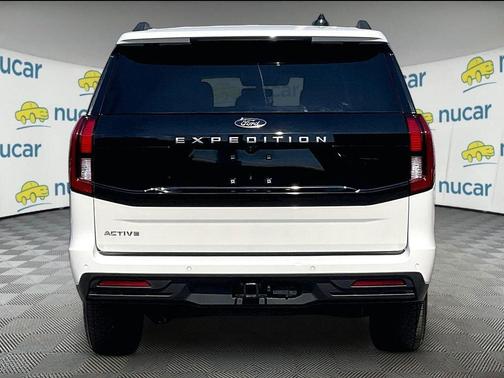 White 2025 Ford Expedition Active