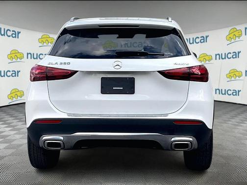 2025 Mercedes-Benz GLA 250 Base 4MATIC