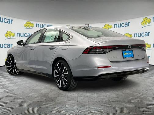 2025 Honda Accord Hybrid Touring