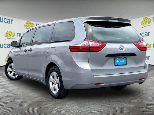 Silver 2017 Toyota Sienna L
