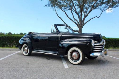 1946 Ford Deluxe Base