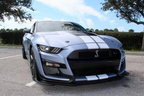 2022 Ford Shelby GT500 Base