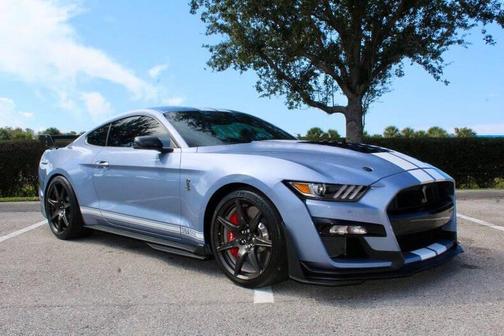 2022 Ford Shelby GT500 Base