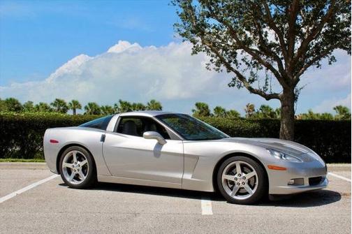 2005 Chevrolet Corvette Base