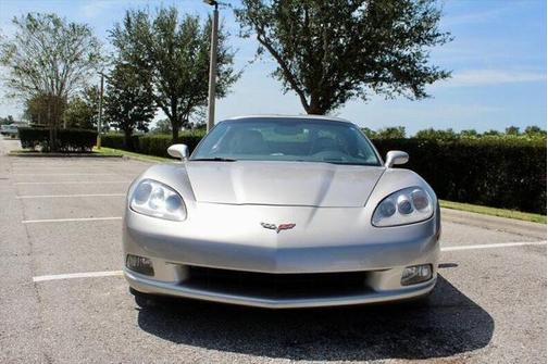 2005 Chevrolet Corvette Base