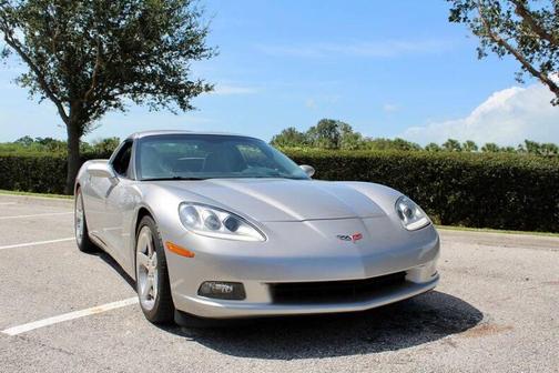 2005 Chevrolet Corvette Base
