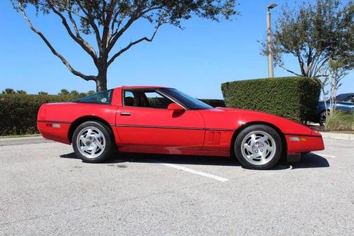 1990 Chevrolet Corvette Base
