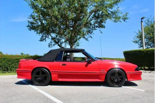 1992 Ford Mustang GT