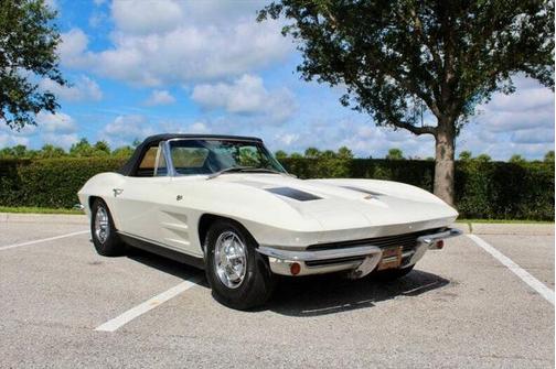 1963 Chevrolet Corvette Base