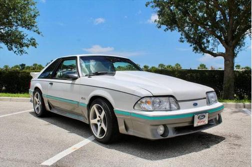 1987 Ford Mustang GT
