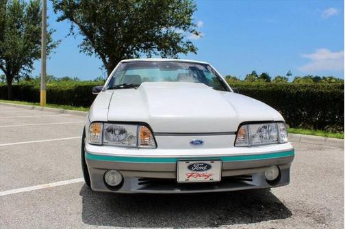 1987 Ford Mustang GT