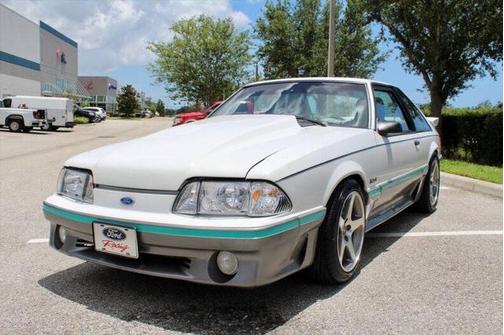 1987 Ford Mustang GT