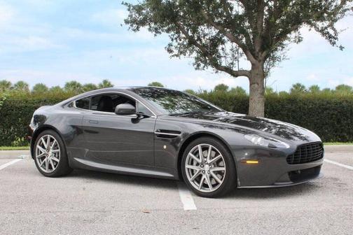 2014 Aston Martin V8 Vantage Base