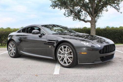 2014 Aston Martin V8 Vantage Base