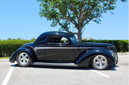 1937 Ford Coupe