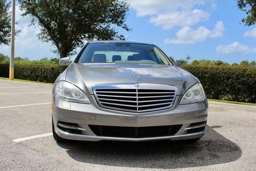 2013 Mercedes-Benz S-Class S 550 4dr Sedan