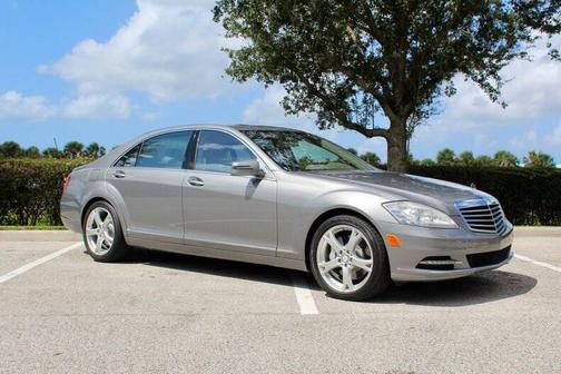 2013 Mercedes-Benz S-Class S 550 4dr Sedan