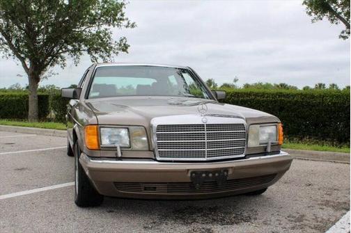1987 Mercedes-Benz E-Class 300 SDL 4dr Turbodiesel Sedan