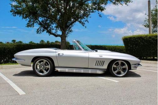 1966 Chevrolet Corvette Base