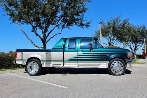 1996 Ford F-350 XL SuperCab DRW