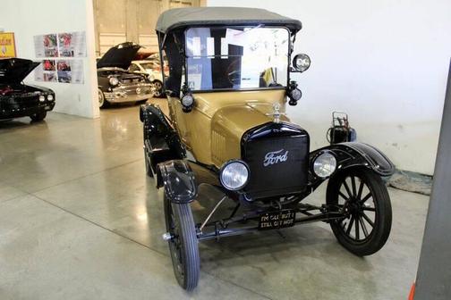 1920 Ford Model T 