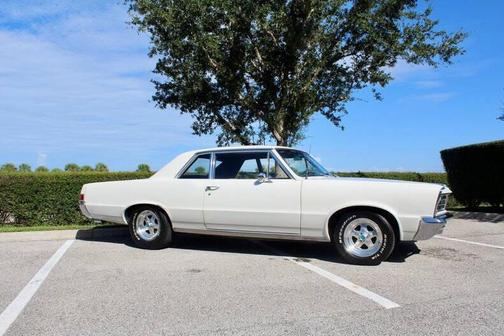 1965 Pontiac Tempest