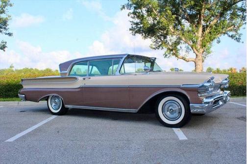 1957 Mercury Turnpike Cruiser