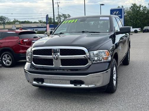 2022 RAM 1500 Classic SLT