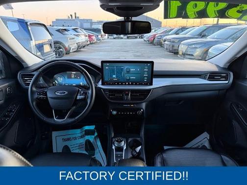 2024 Ford Escape PLATINUM