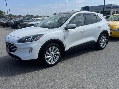 2021 Ford Escape TITANIUM