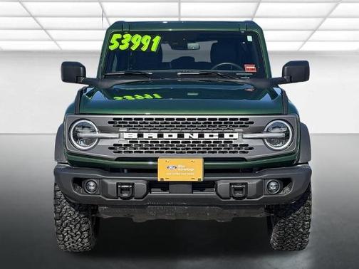 ERUPTION GREEN METALLIC 2025 Ford Bronco BADLANDS