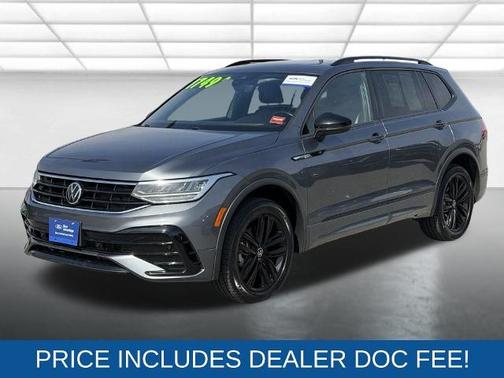2022 Volkswagen Tiguan 2.0T SE R-LINE BLACK