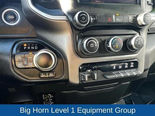 Bright White Clearcoat 2022 RAM 1500 BIG HORN/LONE STAR