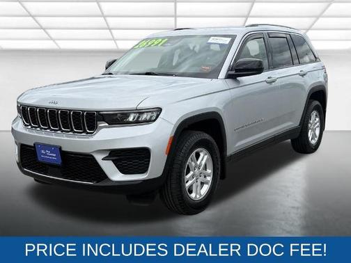 Silver Zynith 2022 Jeep Grand Cherokee LAREDO