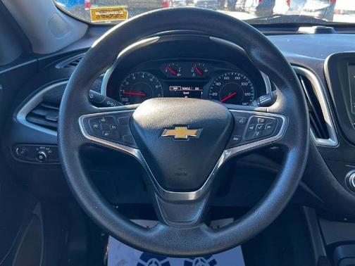 2017 Chevrolet Malibu LS W/1LS