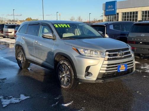 2019 Toyota Highlander LE
