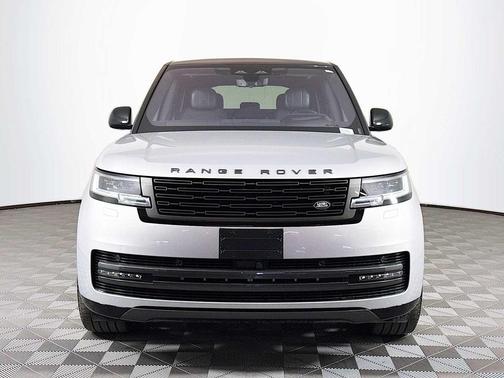 2023 Land Rover Range Rover P400 SE